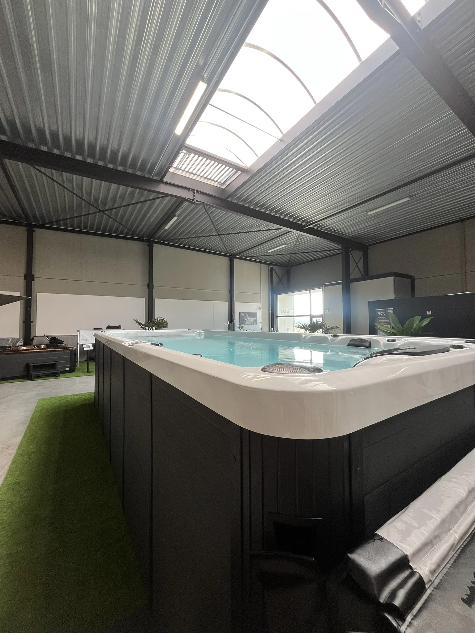 Image installateur spa jacuzzi 1 installateur spa 33
