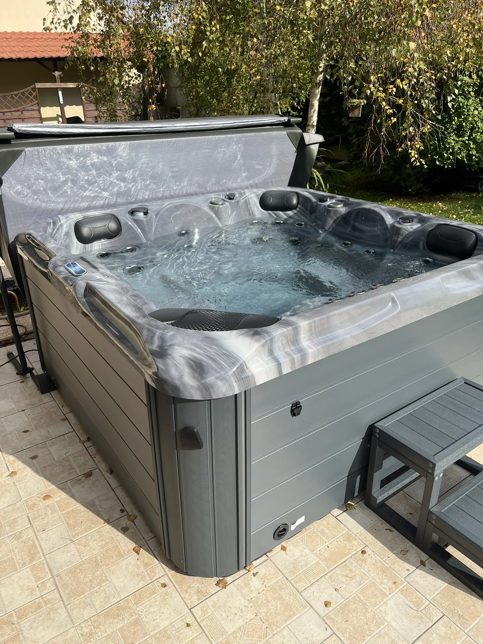 Image installateur spa jacuzzi 9 installateur spa 33